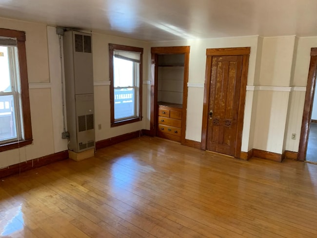 49 Cedar St in Fitchburg, MA - Building Photo - Building Photo