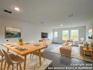 10630 Nye Pass in San Antonio, TX - Foto de edificio - Building Photo