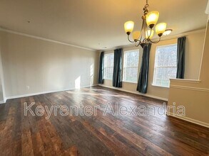 4834 Dane Ridge Cir in Dale City, VA - Building Photo - Building Photo