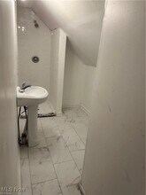 718 Shelley Pkwy in Berea, OH - Building Photo - Building Photo