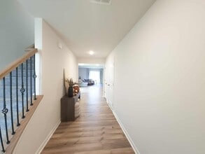 1070 Cleveland Meadows Trail in Spartanburg, SC - Building Photo - Building Photo
