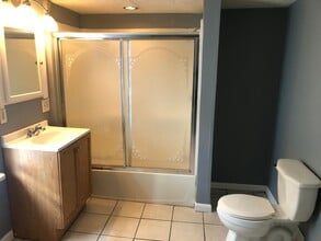 7815 Jeffries Ave in Cleveland, OH - Building Photo - Building Photo