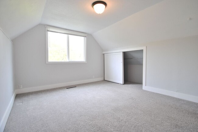 24 S 300 E in Logan, UT - Building Photo - Building Photo