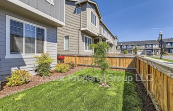 11748 NE 21st Way in Vancouver, WA - Building Photo - Building Photo
