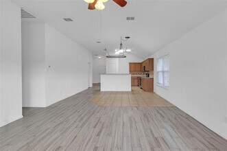 7506 Tin Cup Dr in Arlington, TX - Building Photo - Building Photo