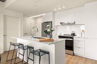 Lumeo Sud Appartements in Brossard, QC - Building Photo - Building Photo