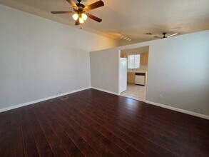 3921 Copperhead Hills St in Las Vegas, NV - Building Photo - Building Photo