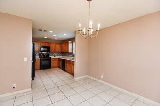 206 Stewart Dr in Hutto, TX - Building Photo - Building Photo