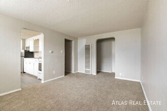 5629 W 14th Ave in Denver, CO - Building Photo - Building Photo