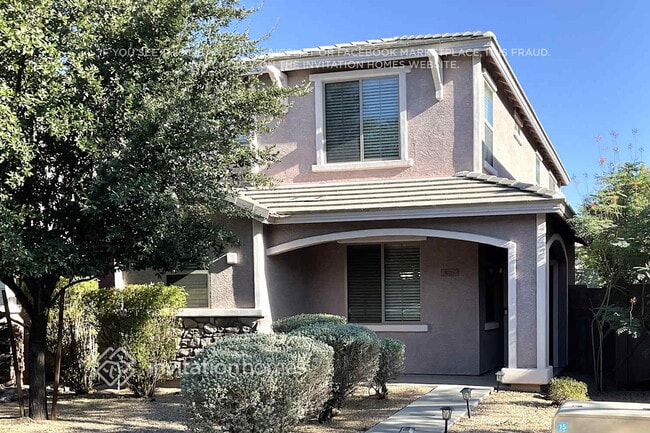 property at 3725 E Kerry Ln
