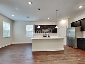 6363 Emerald Hls Wy in Wesley Chapel, FL - Building Photo - Building Photo