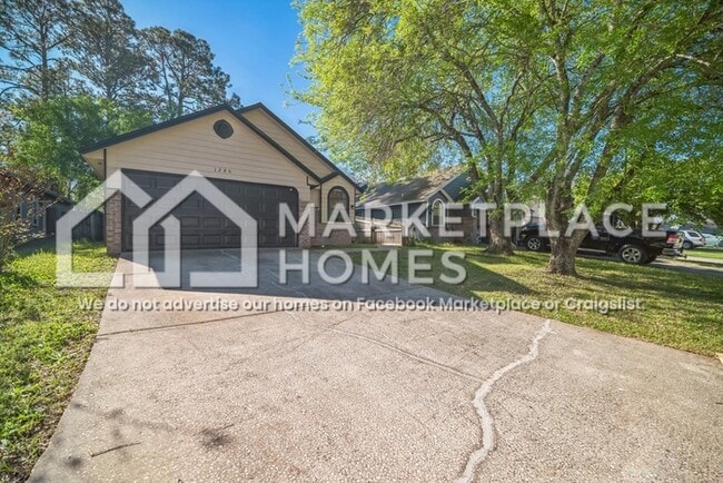 1280 Independence Dr in Orange Park, FL - Building Photo - Building Photo