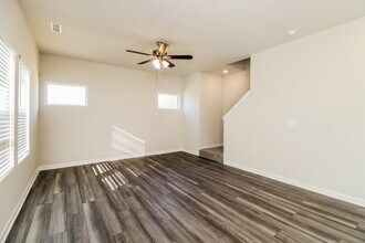 111 Windy Knl Dr in Graham, NC - Building Photo - Building Photo