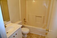 315 Oak Ridge photo'