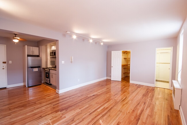 1420 York Ave, Unit Apt 5O