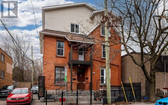 property at 172 Cobourg St