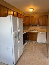 501 Pine St in Glenolden, PA - Building Photo - Building Photo