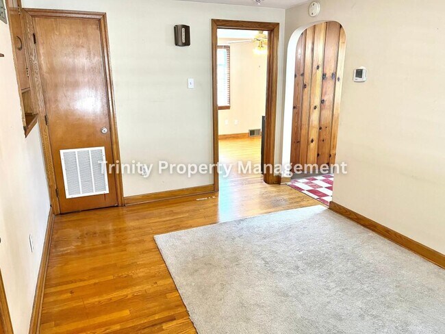 122 Marshall St in Clarksburg, WV - Building Photo - Building Photo