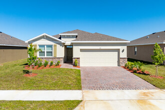 Heritage Lakes in West Melbourne, FL - Building Photo - Building Photo