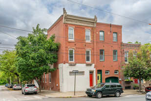 792 N Pennock St Apartments