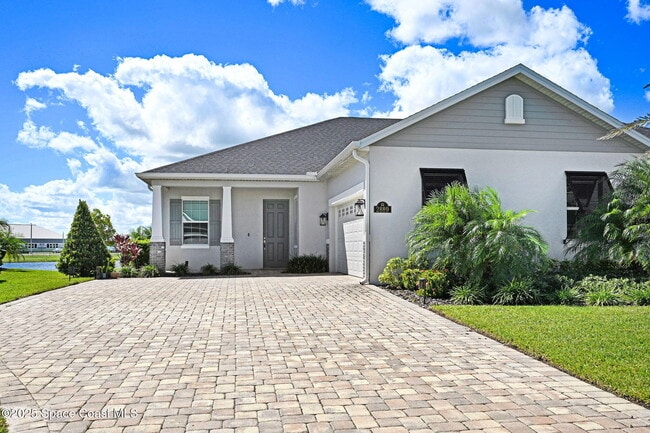 property at 2889 Avalonia Dr
