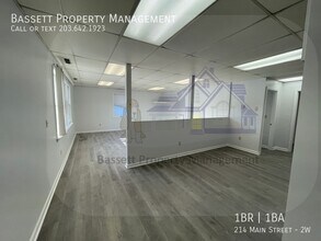 214 Main St in Plymouth, CT - Building Photo - Building Photo