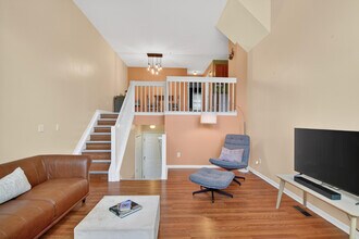 1930 Lindsay Ln in Ann Arbor, MI - Building Photo - Building Photo