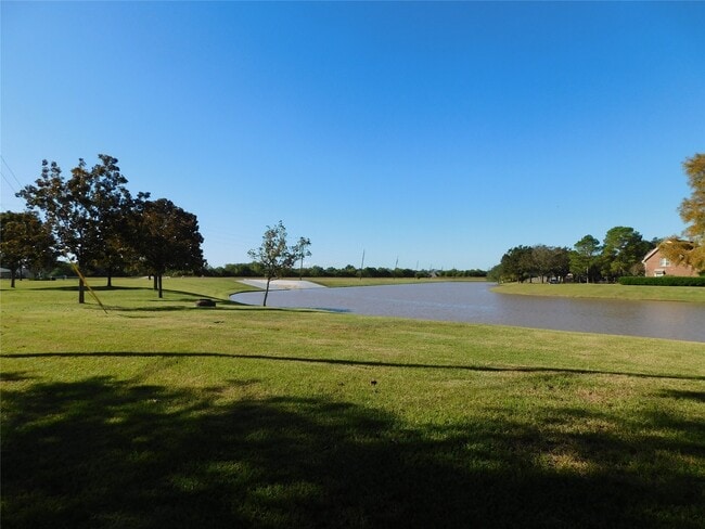 property at 3303 Rimrock Dr