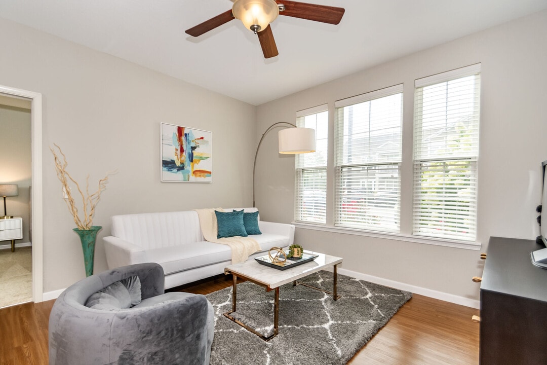 Enclave at 127th Apartments in Plainfield, IL - Foto de edificio