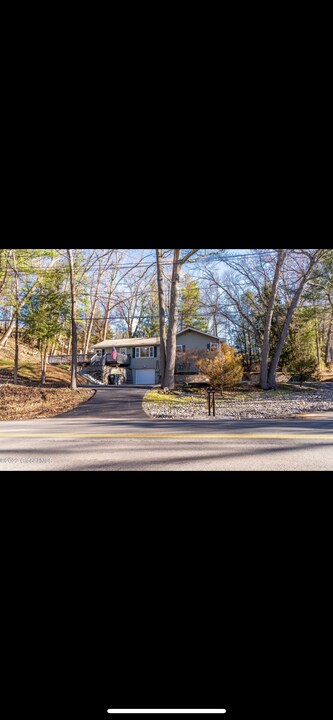 245 Church Rd, Unit A in Albany, NY - Building Photo
