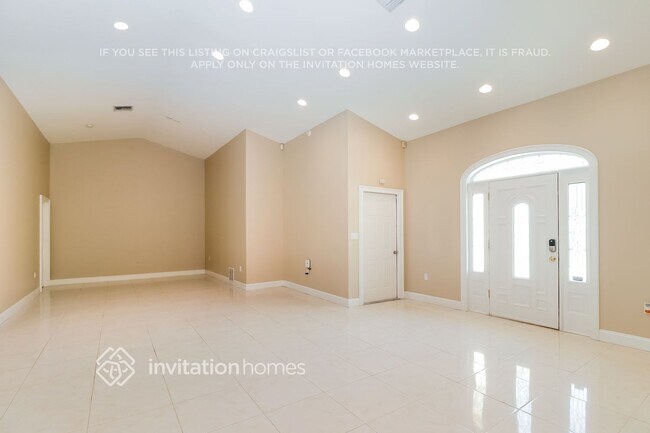 2202 Curtis Dr N in Clearwater, FL - Building Photo - Building Photo