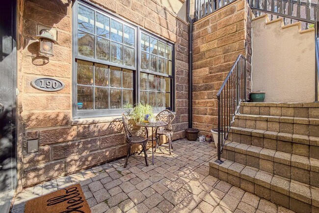 190 E Gay St in Columbus, OH - Building Photo - Building Photo