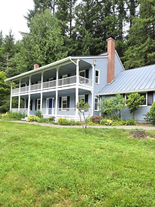 17019 S Bradley Rd in Oregon City, OR - Building Photo - Building Photo