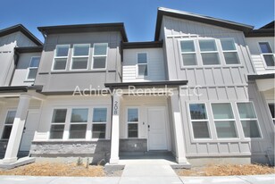 208 W 3175 S in Nibley, UT - Building Photo