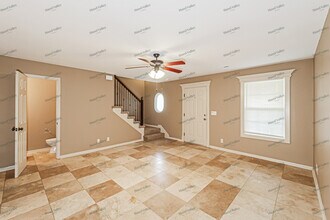 517 SW 15 St in Blue Springs, MO - Building Photo - Building Photo