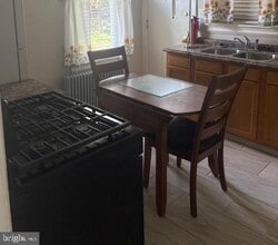211 W 24th St in Wilmington, DE - Building Photo - Building Photo