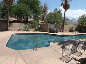 Sunrise Casitas in Tucson, AZ - Building Photo - Building Photo