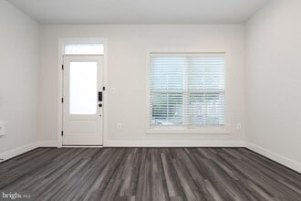 12731 Vuillard St in Silver Spring, MD - Building Photo - Building Photo
