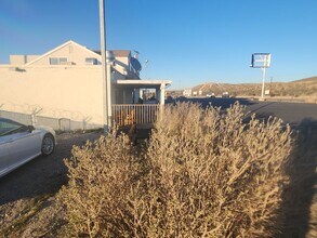 26468 National Trails Hwy in Helendale, CA - Building Photo - Building Photo