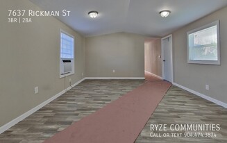 7637 Rickman St in Jacksonville, FL - Foto de edificio - Building Photo