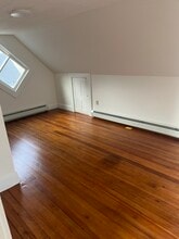 281 Main St, Unit 1 in Littleton, NH - Foto de edificio - Building Photo