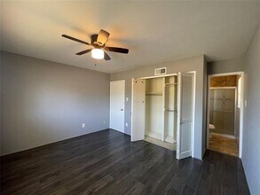 4006 Bucknell Dr in Garland, TX - Building Photo - Building Photo