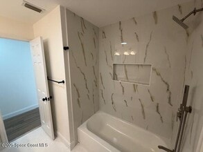 5355 Fay Blvd in Cocoa, FL - Building Photo - Building Photo