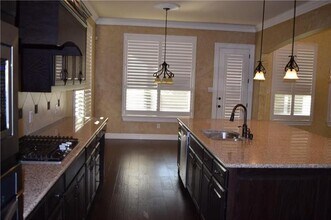 115 Oakwood Ln in Hickory Creek, TX - Building Photo - Building Photo