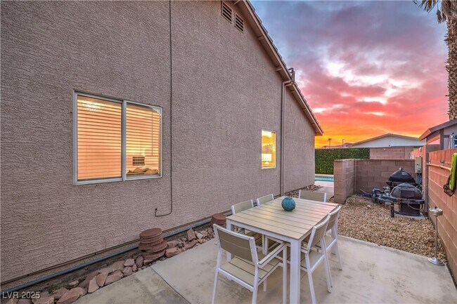 property at 2031 Babylon Mill St