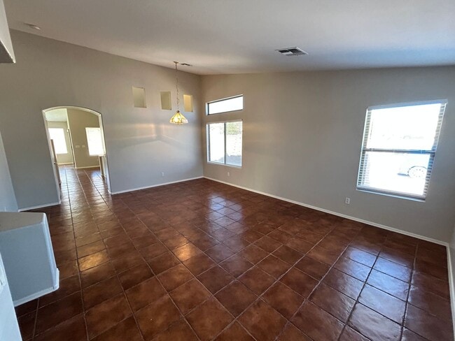 6120 N Almanza Ln in Litchfield Park, AZ - Building Photo - Building Photo