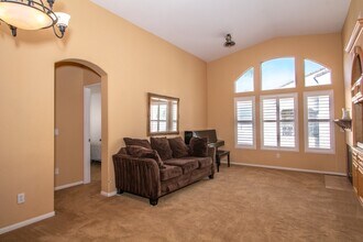 11656 Miro Cir in San Diego, CA - Building Photo - Building Photo