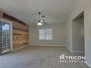 1382 S Sabino Dr in Gilbert, AZ - Building Photo - Building Photo
