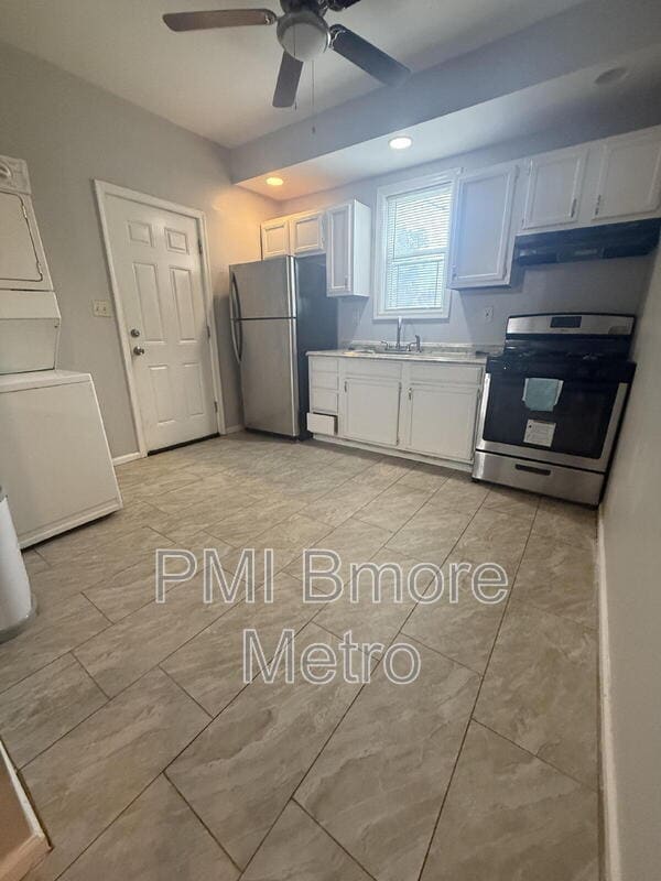 property at 4021 Carlisle Ave