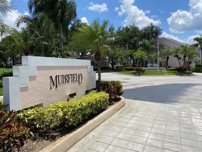 101 Muirfield Ct in Jupiter, FL - Building Photo - Building Photo